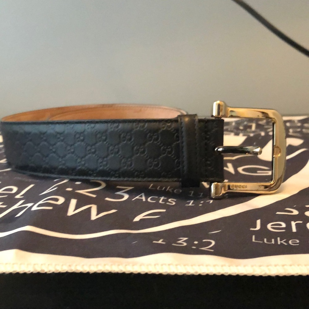 Gucci belt